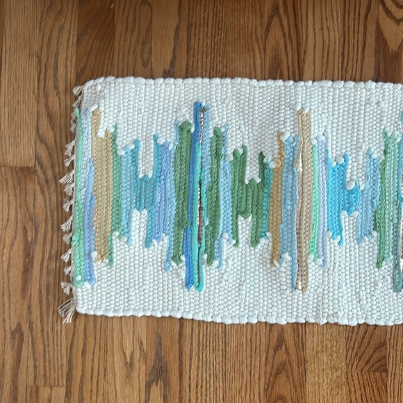 Woven Large Runner - Picture 9 of 12